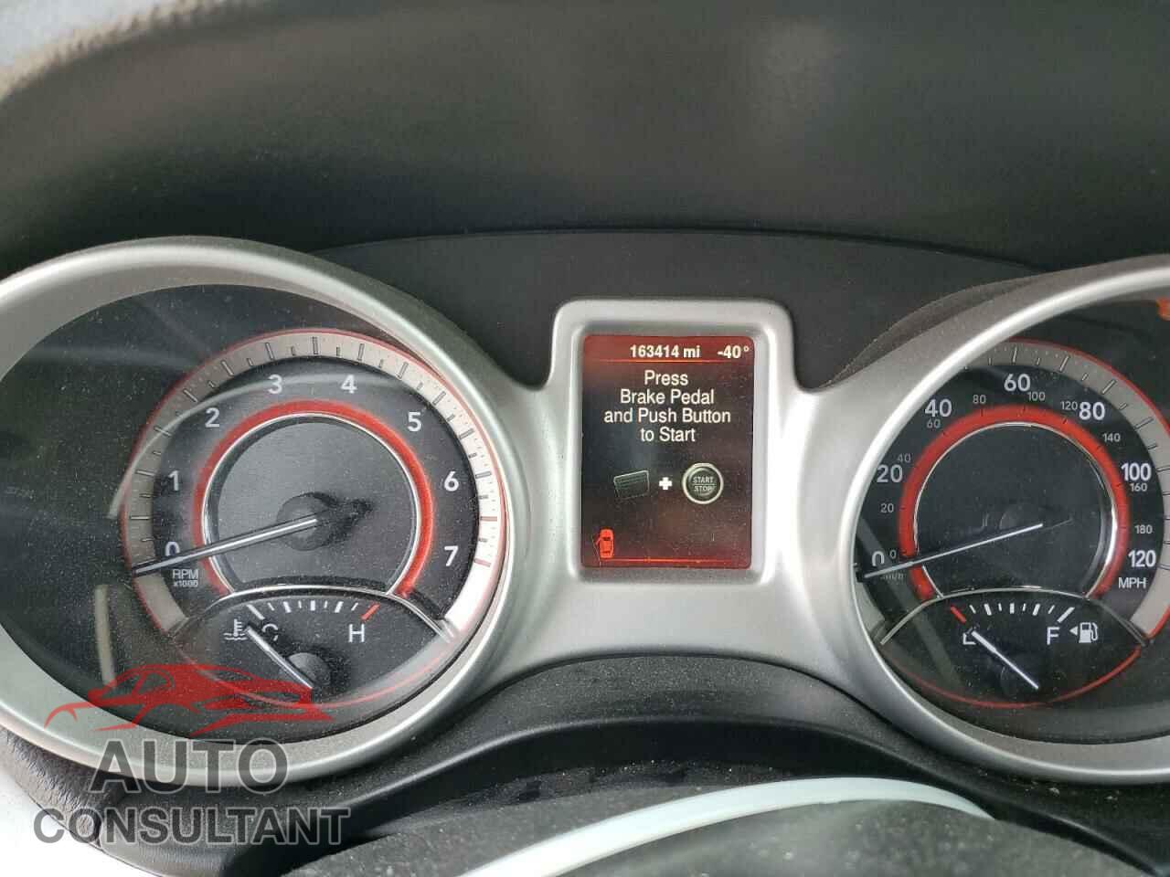 DODGE JOURNEY 2015 - 3C4PDCBB9FT682617