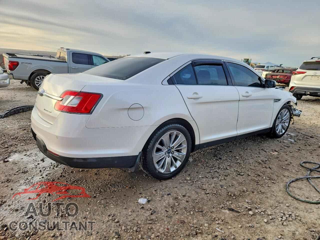FORD TAURUS 2012 - 1FAHP2FW2CG127419