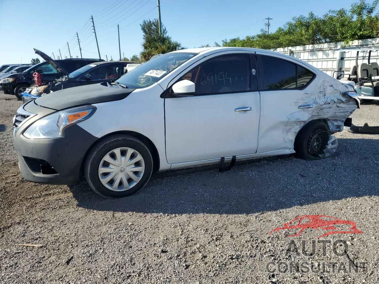 NISSAN VERSA 2018 - 3N1CN7AP5JL836509