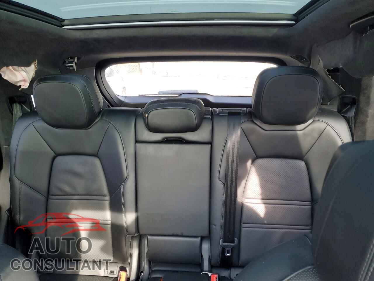 PORSCHE CAYENNE 2019 - WP1AF2AY7KDA80670