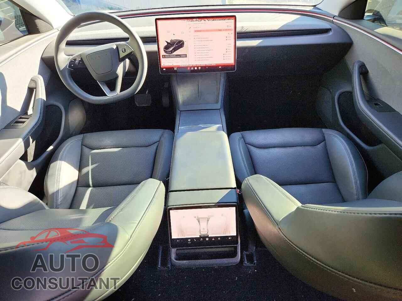 TESLA MODEL 3 2024 - 5YJ3E1EA4RF744091