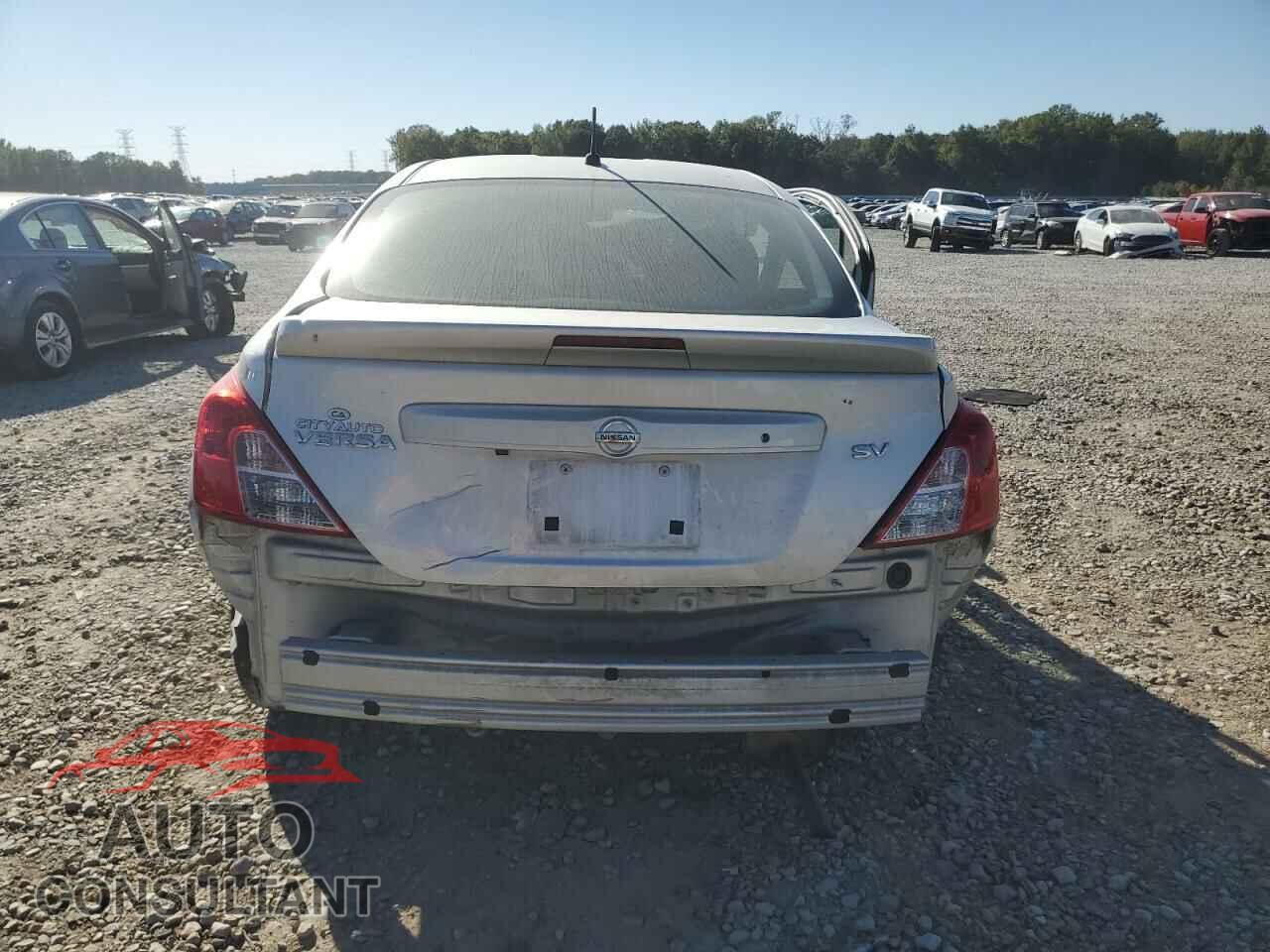 NISSAN VERSA 2019 - 3N1CN7AP3KL839314