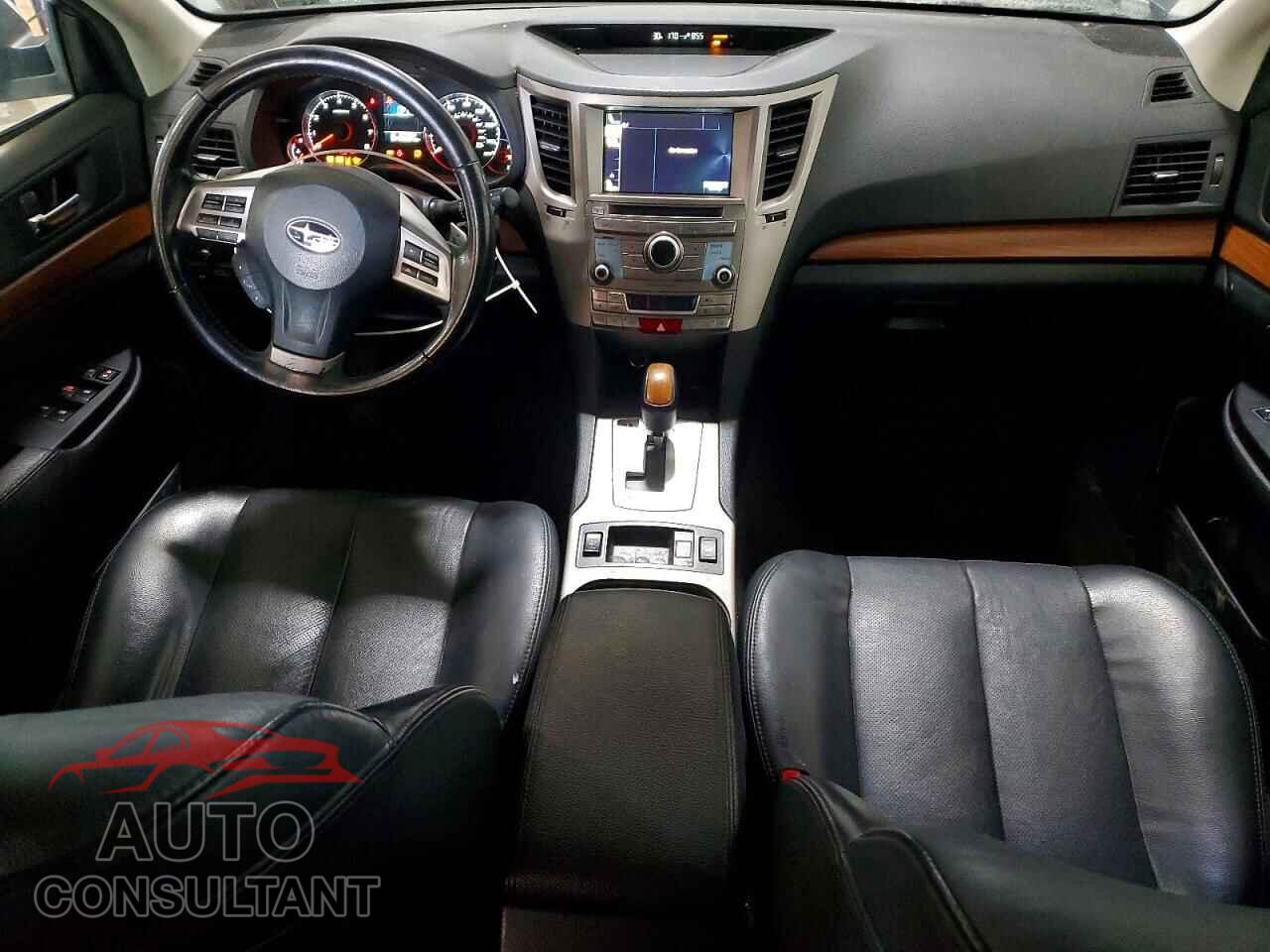 SUBARU OUTBACK 2013 - 4S4BRBPC2D3301671