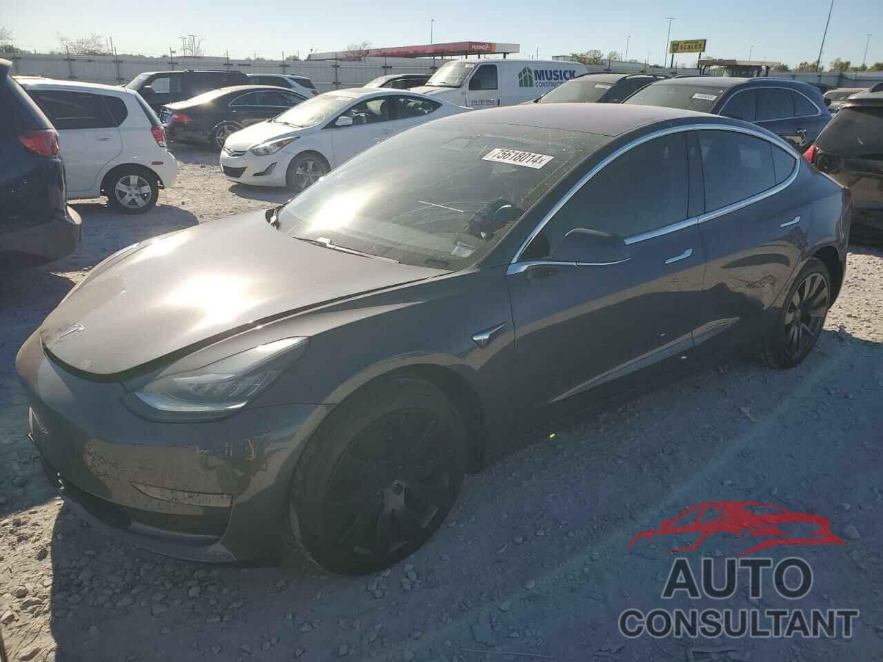 TESLA MODEL 3 2018 - 5YJ3E1EA5JF006854