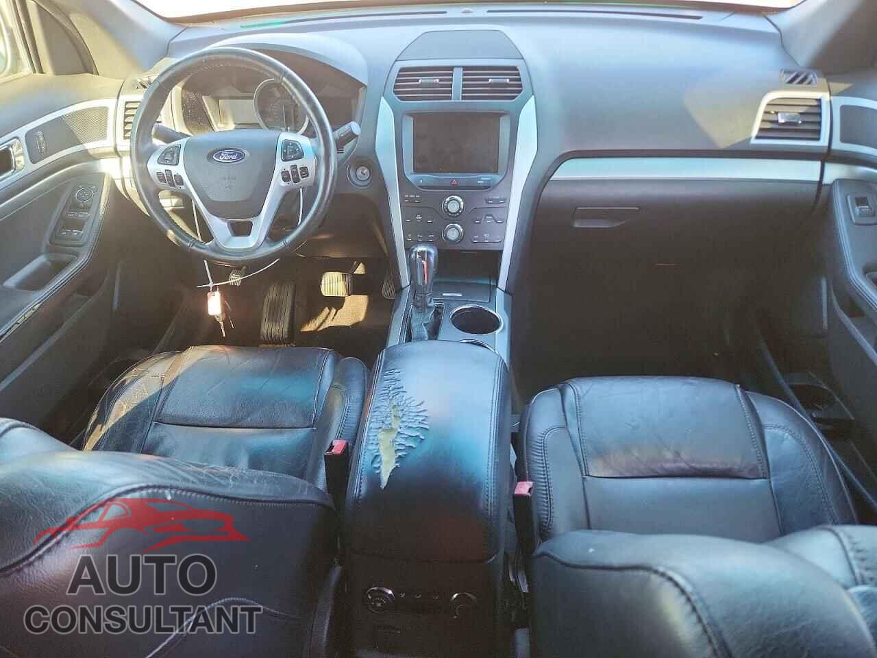FORD EXPLORER 2013 - 1FM5K7D85DGA36543