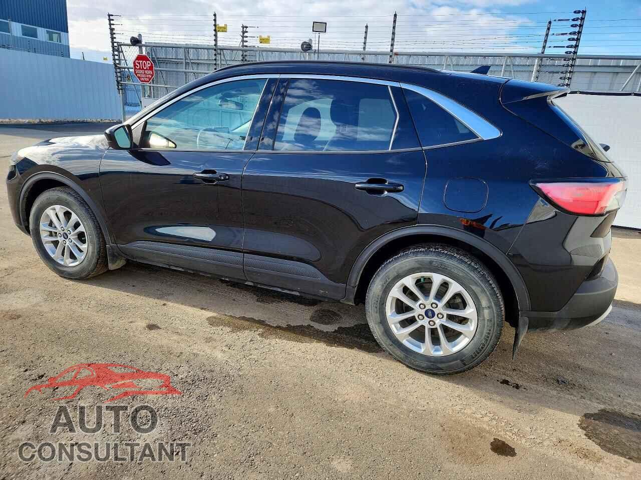 FORD ESCAPE 2020 - 1FMCU9G64LUA17621