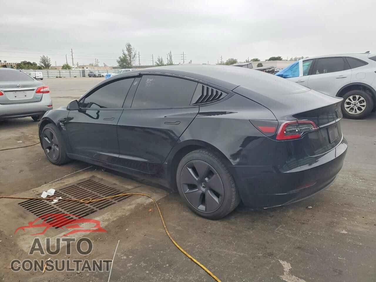 TESLA MODEL 3 2023 - 5YJ3E1EA8PF567509