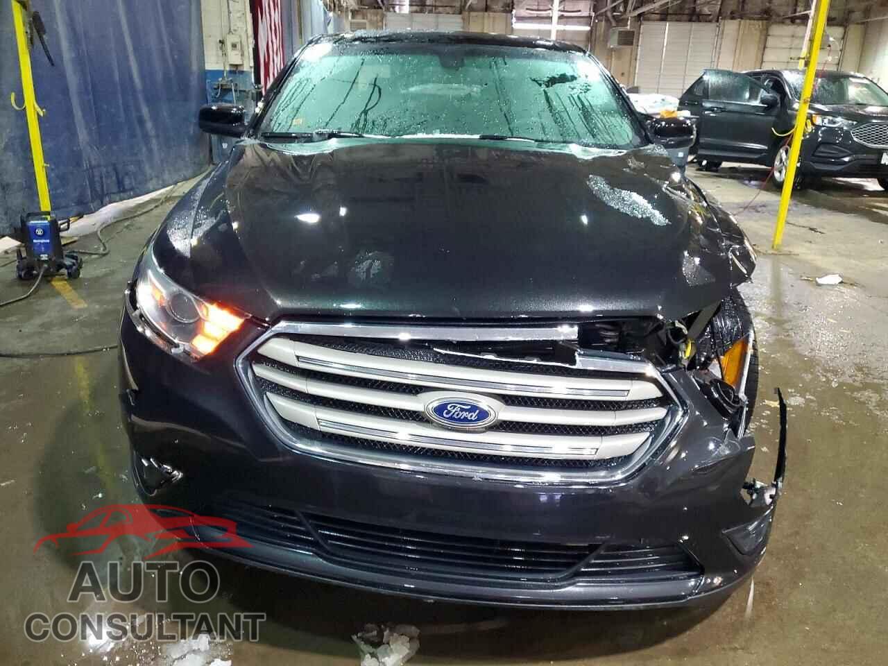 FORD TAURUS 2013 - 1FAHP2E85DG166655