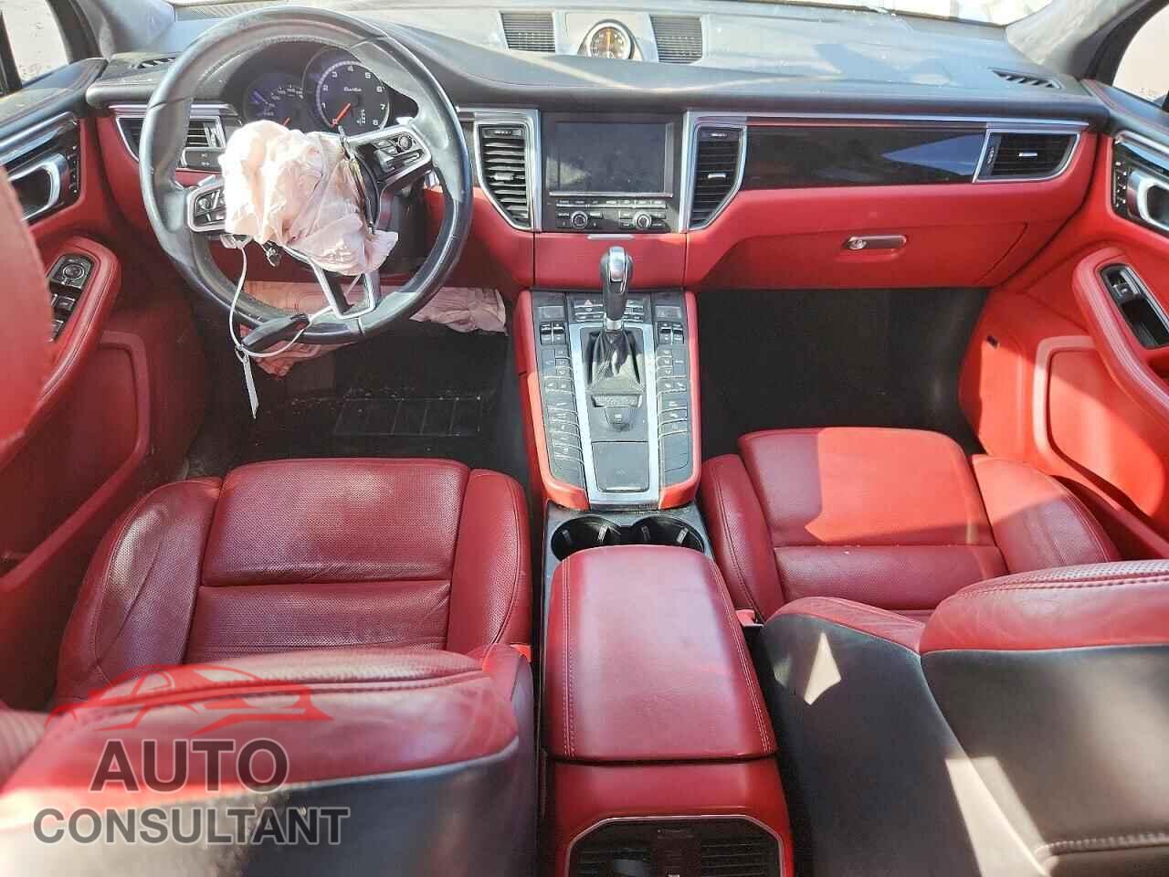 PORSCHE MACAN 2015 - WP1AF2A51FLB94357