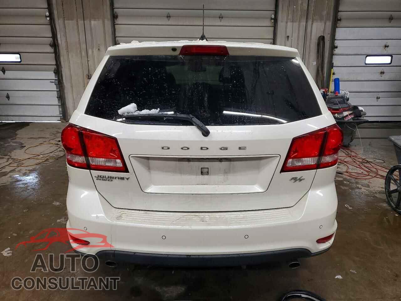 DODGE JOURNEY 2013 - 3C4PDDEG2DT559302