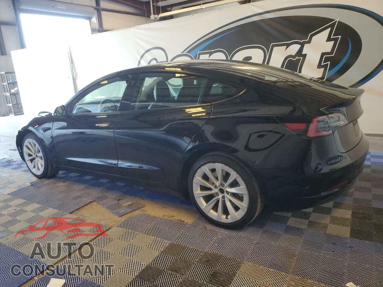 TESLA MODEL 3 2022 - 5YJ3E1EA1NF304596