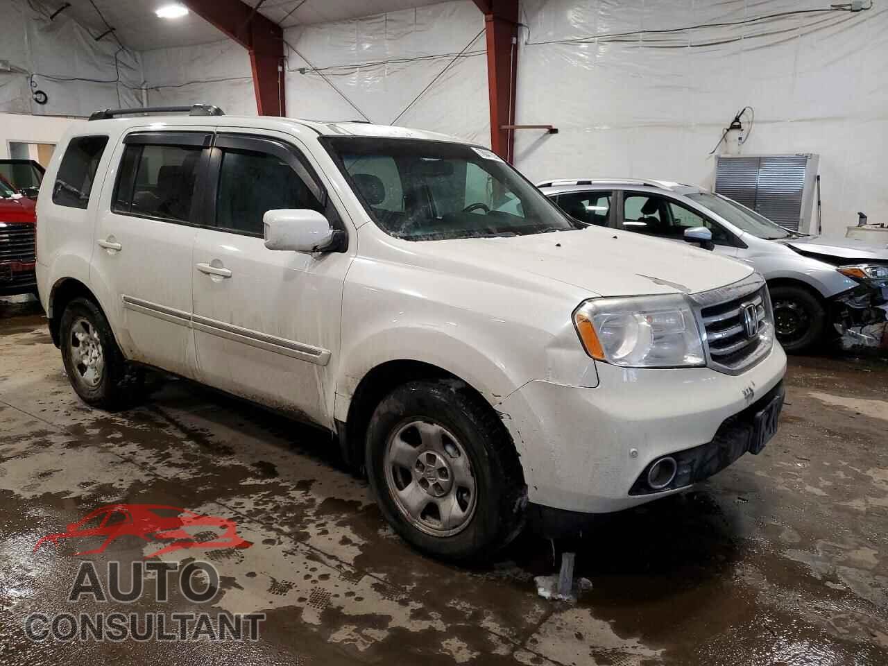 HONDA PILOT 2014 - 5FNYF4H95EB044676