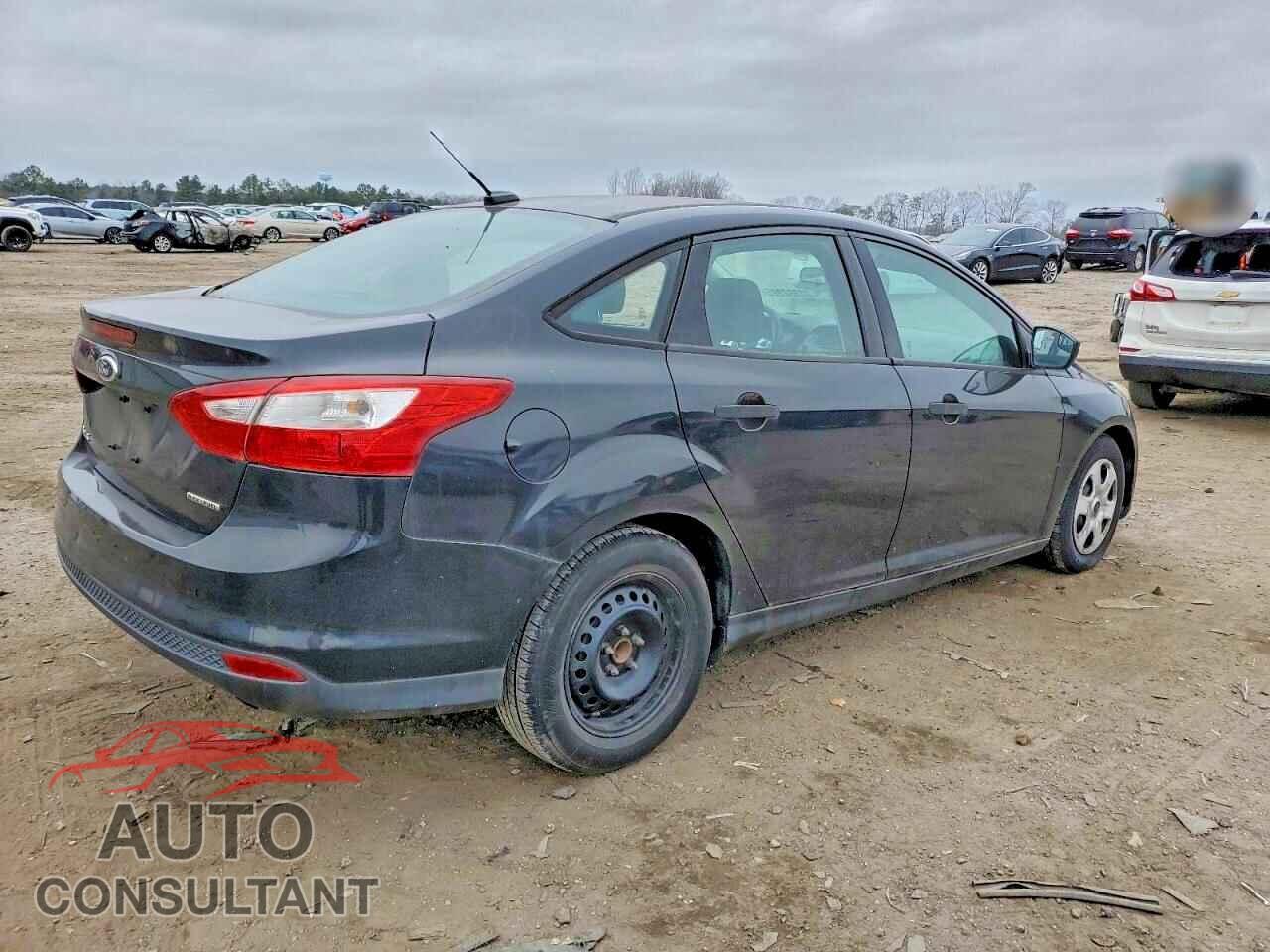 FORD FOCUS 2013 - 1FADP3E20DL282966
