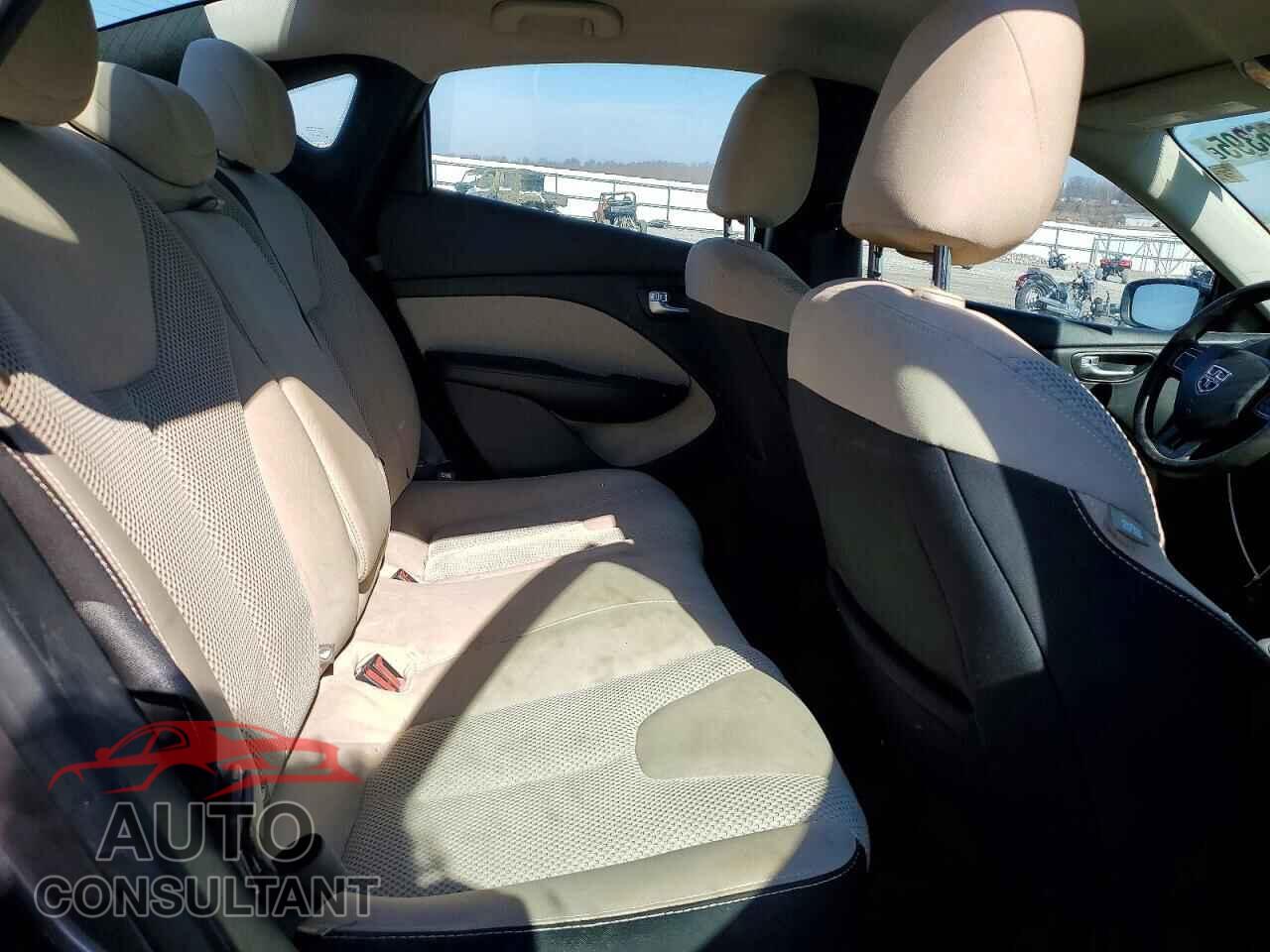 DODGE DART 2015 - 1C3CDFBB0FD281547