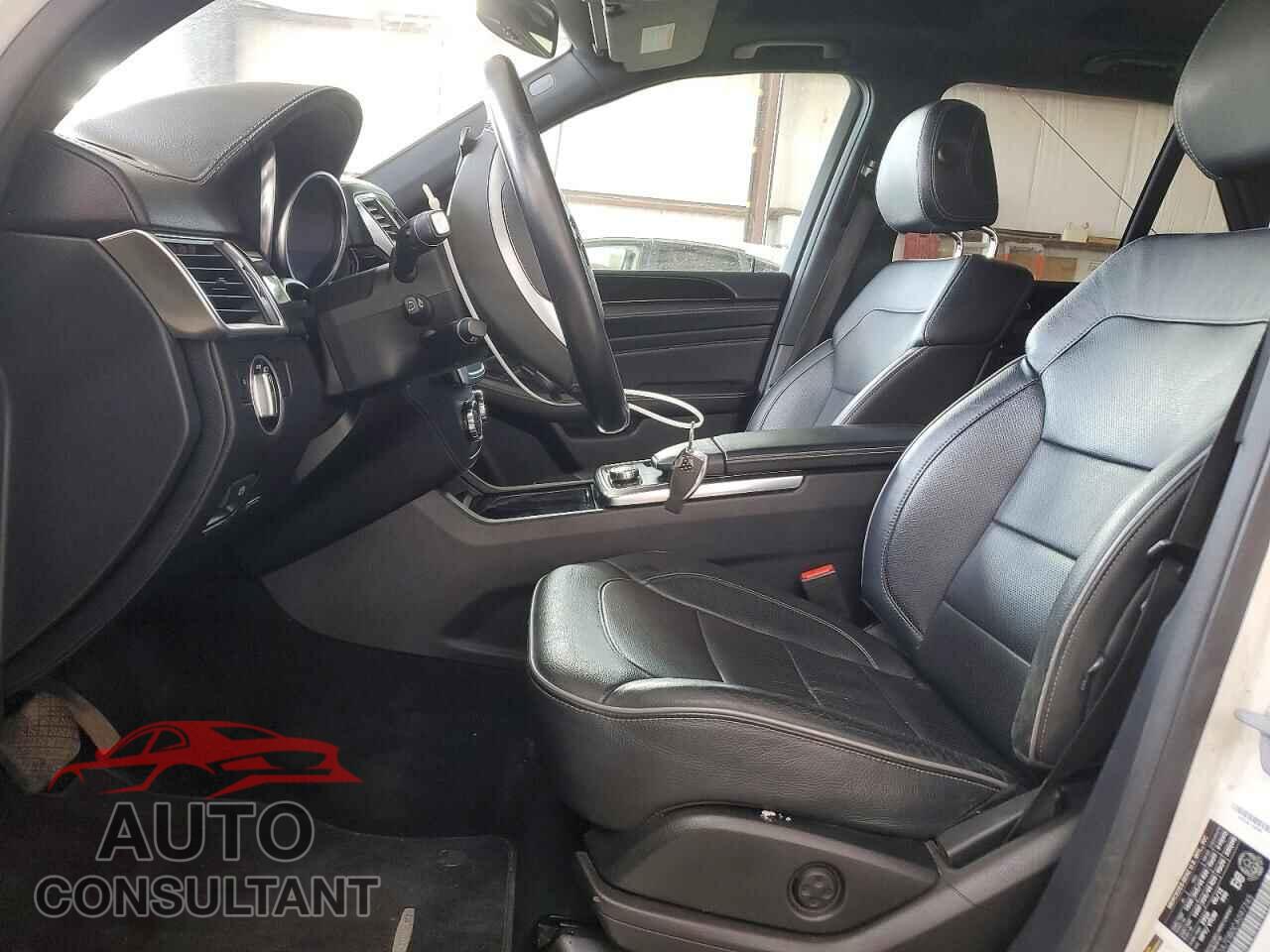 MERCEDES-BENZ M-CLASS 2012 - 4JGDA7DB0CA097245