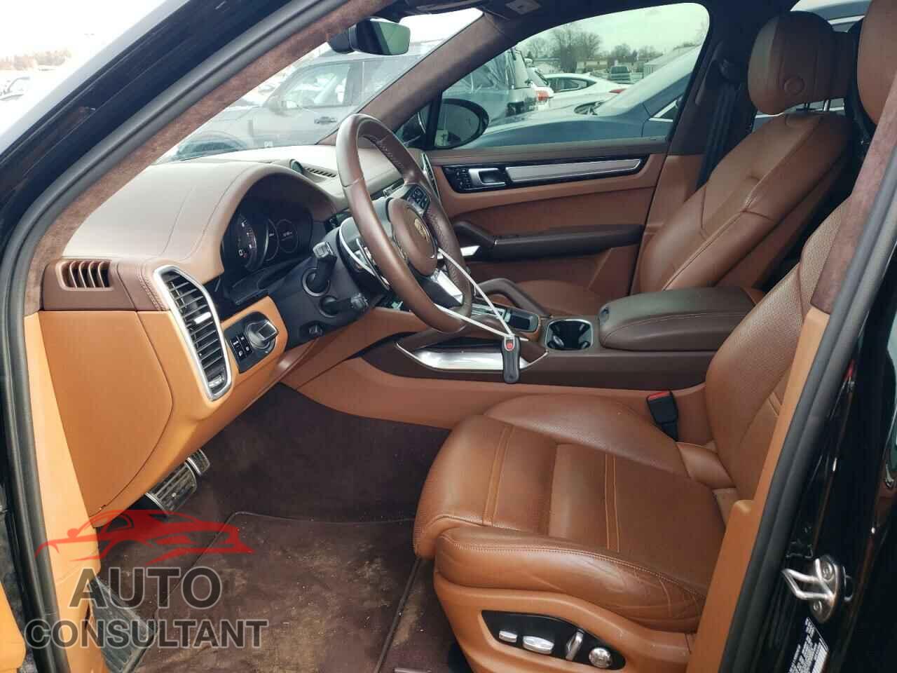 PORSCHE CAYENNE 2019 - WP1AF2AY2KDA80947