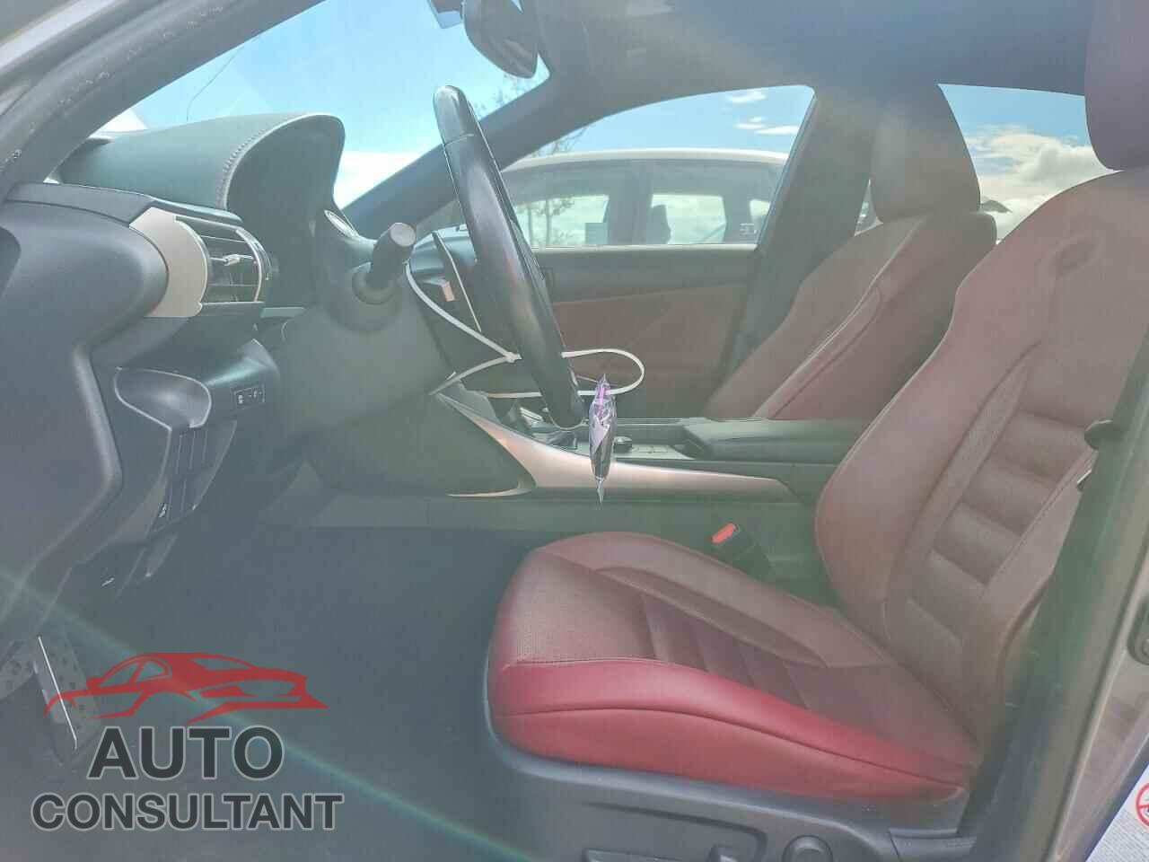LEXUS IS 2016 - JTHBA1D29G5032965