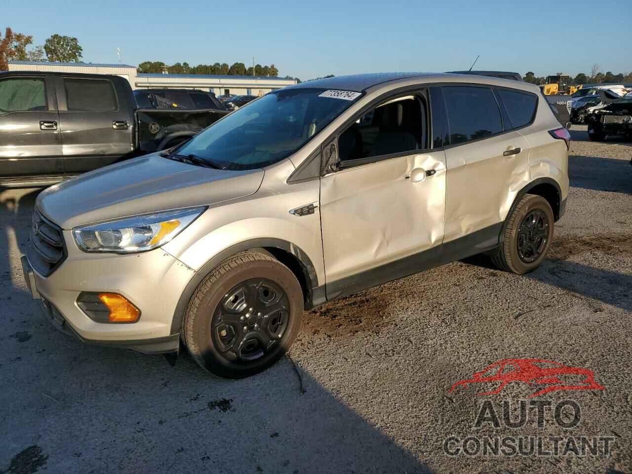 FORD ESCAPE 2017 - 1FMCU0F73HUC06693