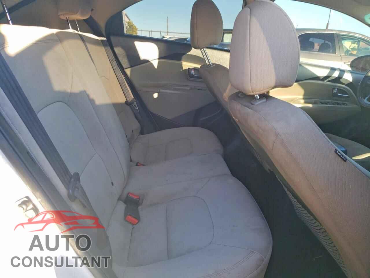 KIA RIO 2017 - KNADN5A35H6027712