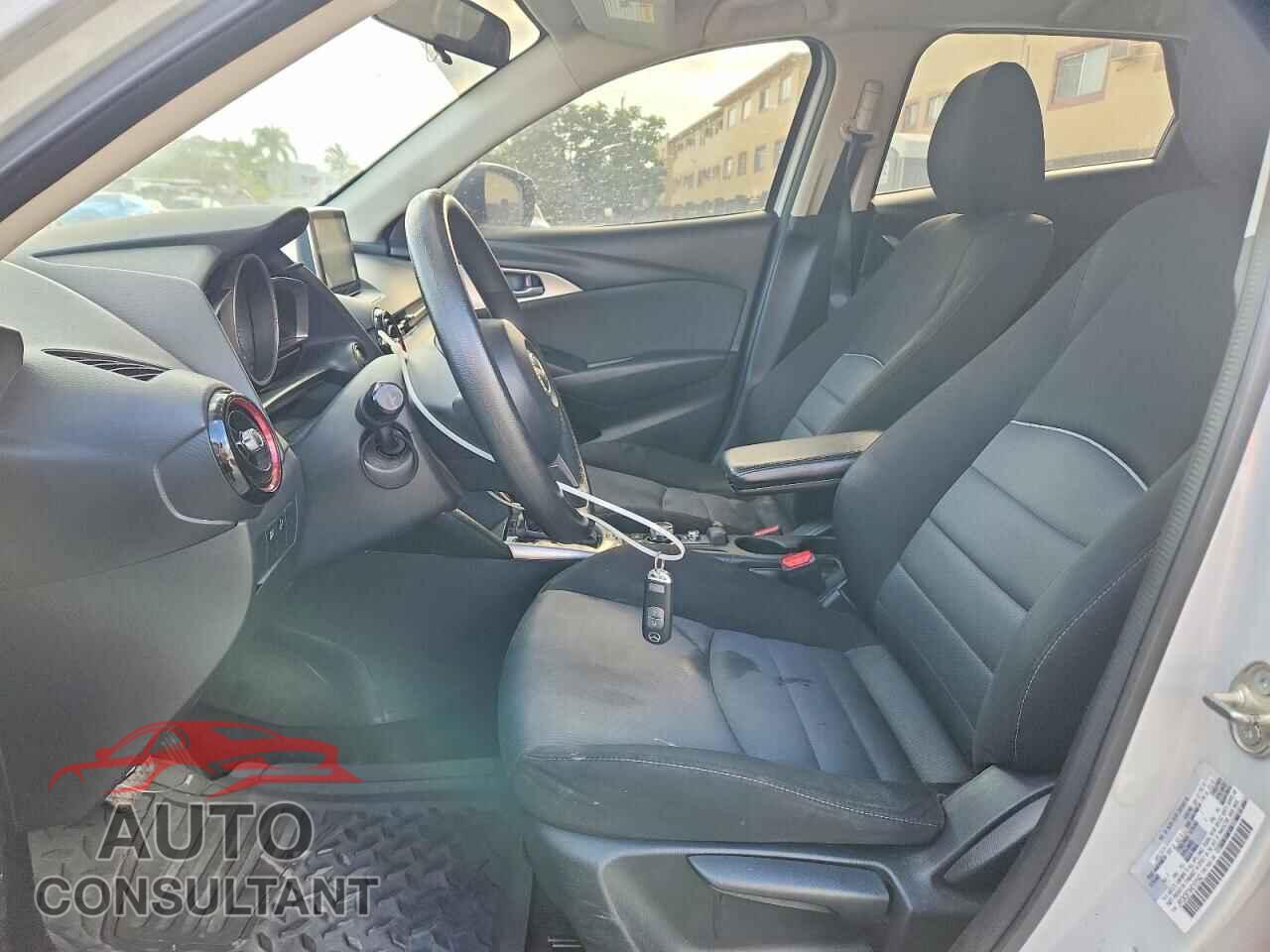 MAZDA CX-3 2017 - JM1DKDB74H0161542