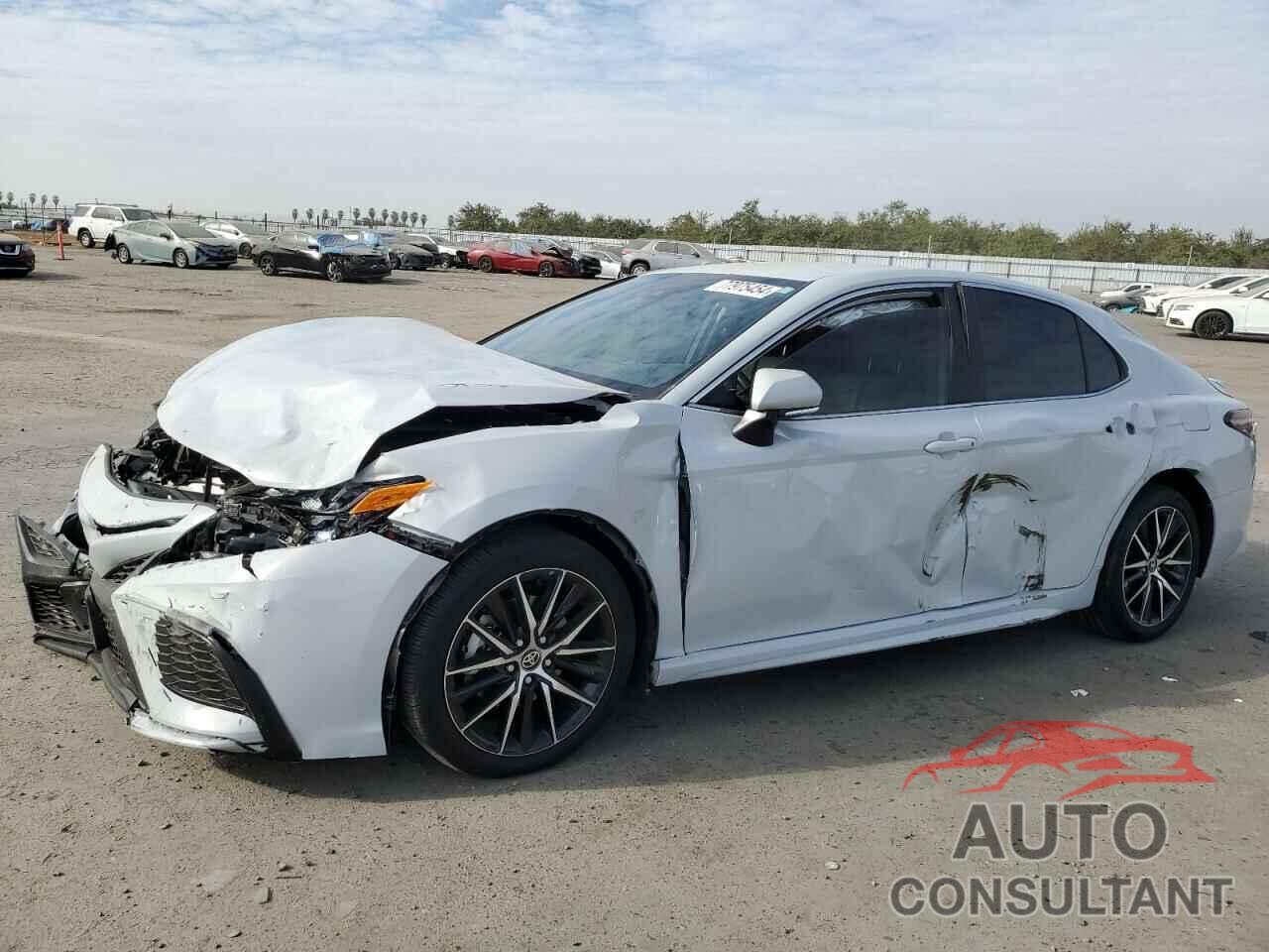 TOYOTA CAMRY 2024 - 4T1G11AK5RU212914