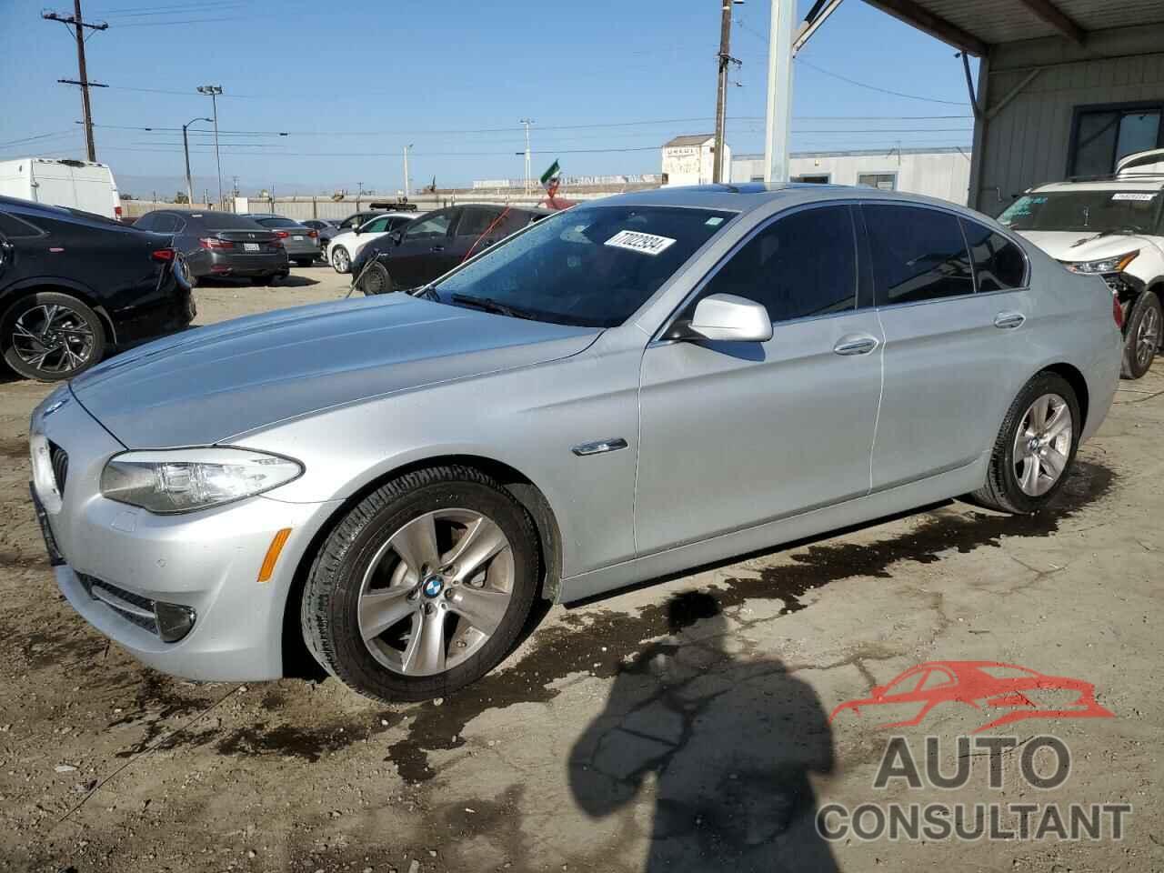 BMW 5 SERIES 2013 - WBAXG5C54DDY37229