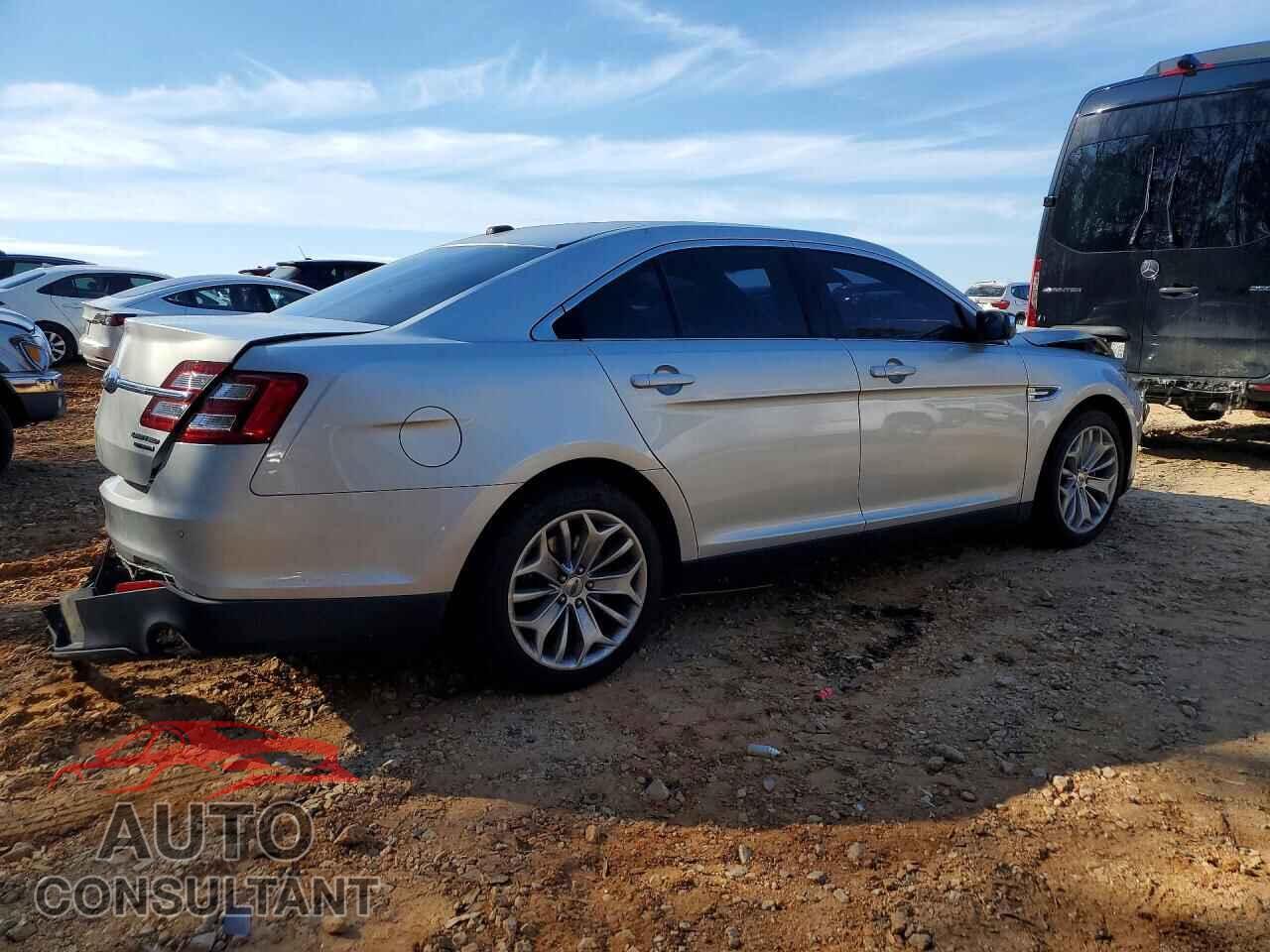 FORD TAURUS 2017 - 1FAHP2F84HG114891