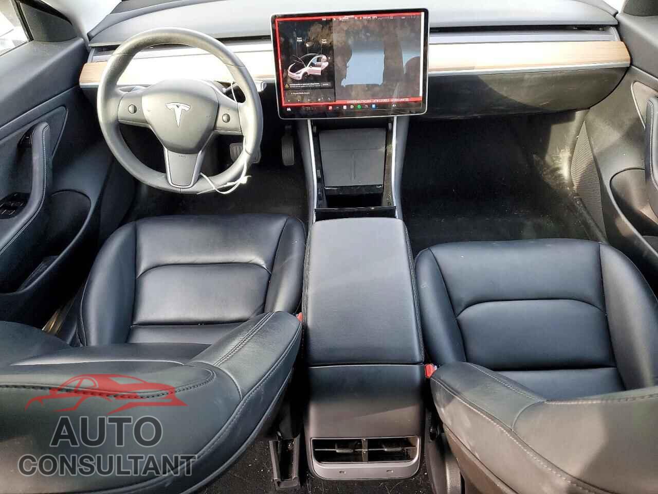 TESLA MODEL 3 2020 - 5YJ3E1EA5LF740302