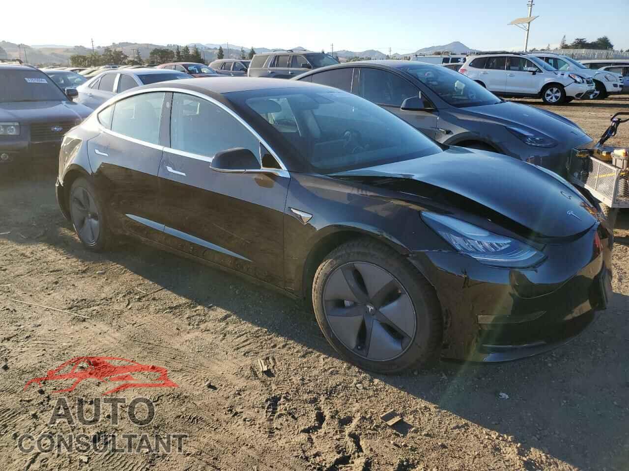 TESLA MODEL 3 2019 - 5YJ3E1EA9KF305555