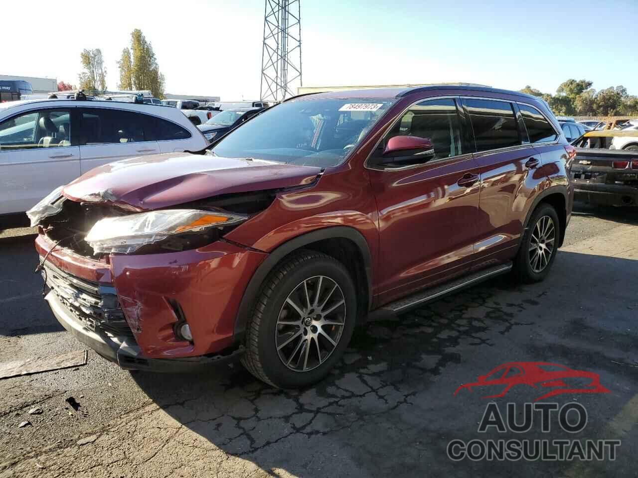 TOYOTA HIGHLANDER 2018 - 5TDJZRFH6JS871771