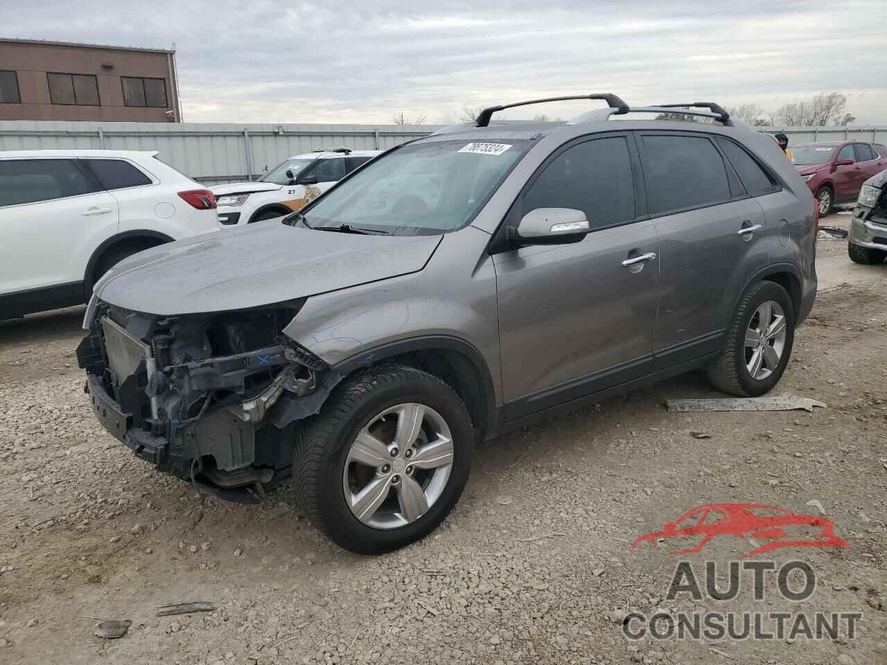 KIA SORENTO 2013 - 5XYKU4A2XDG380355