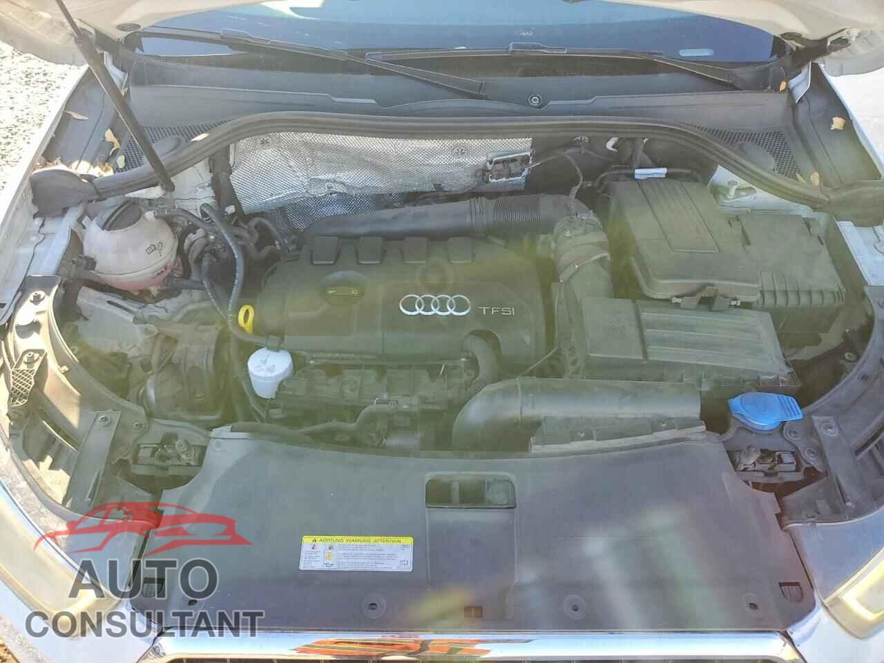 AUDI Q3 2015 - WA1FFCFS7FR010686