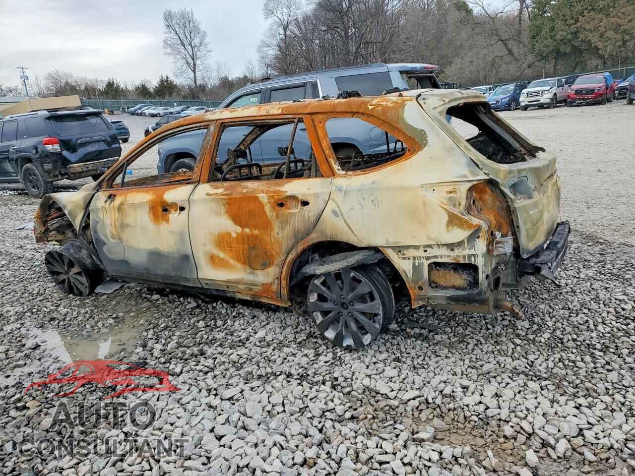 SUBARU OUTBACK 2015 - 4S4BSENC7F3308112