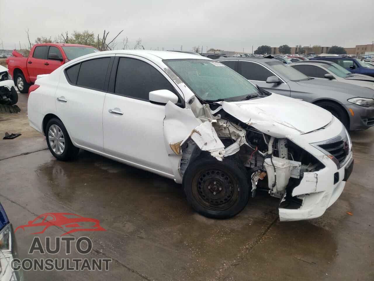 NISSAN VERSA 2017 - 3N1CN7AP3HL842691