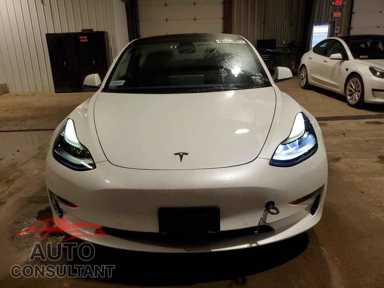 TESLA MODEL 3 2022 - 5YJ3E1EAXNF371858
