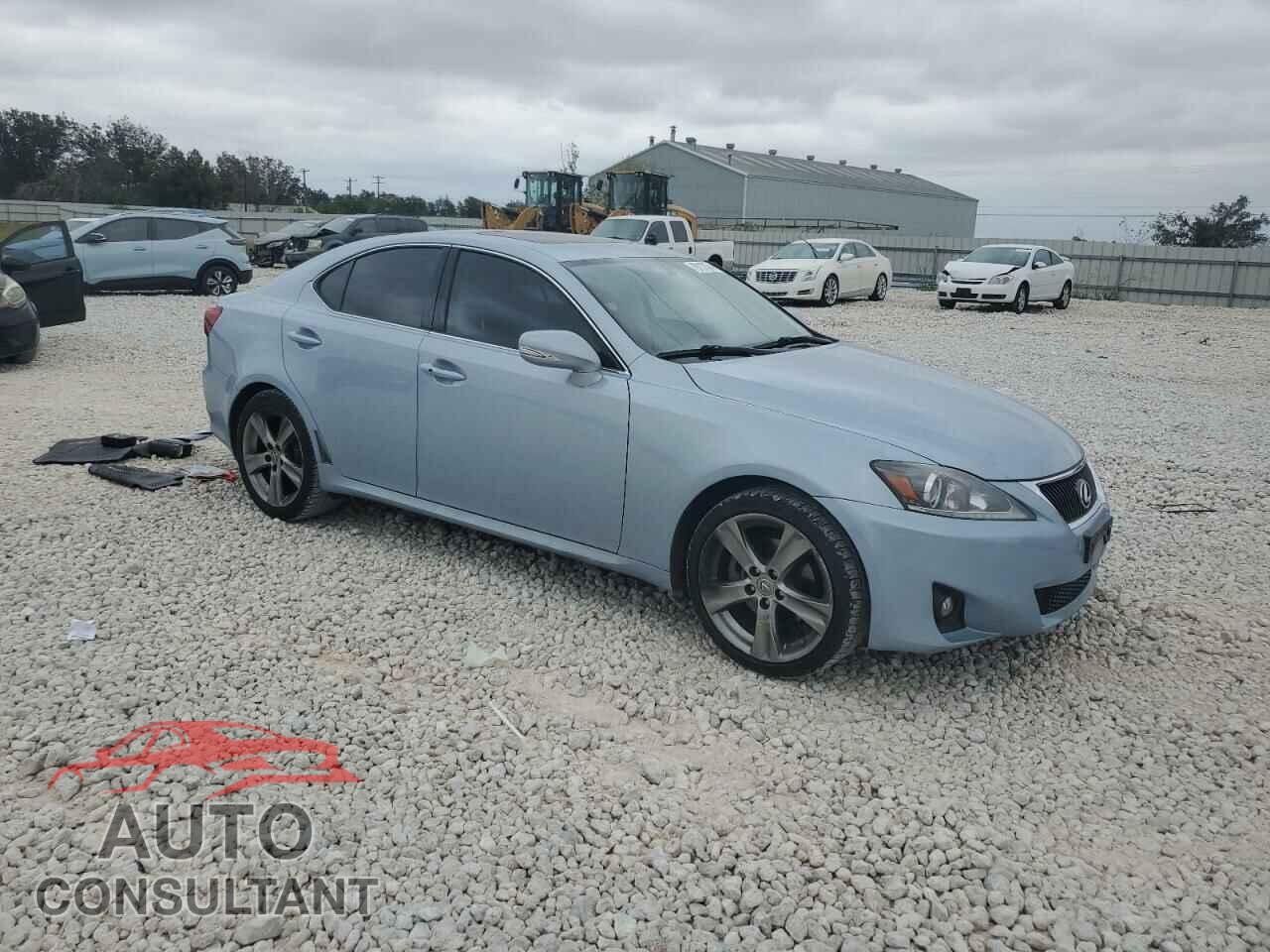LEXUS IS 2012 - JTHBF5C21C2102416