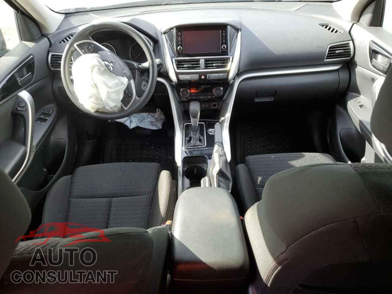 MITSUBISHI ECLIPSE 2019 - JA4AT3AA6KZ047031