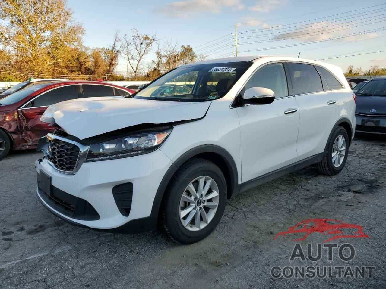 KIA SORENTO 2019 - 5XYPG4A52KG490353