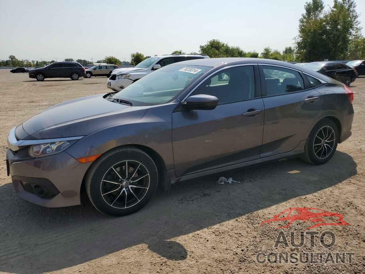 HONDA CIVIC 2018 - 2HGFC2F60JH030641