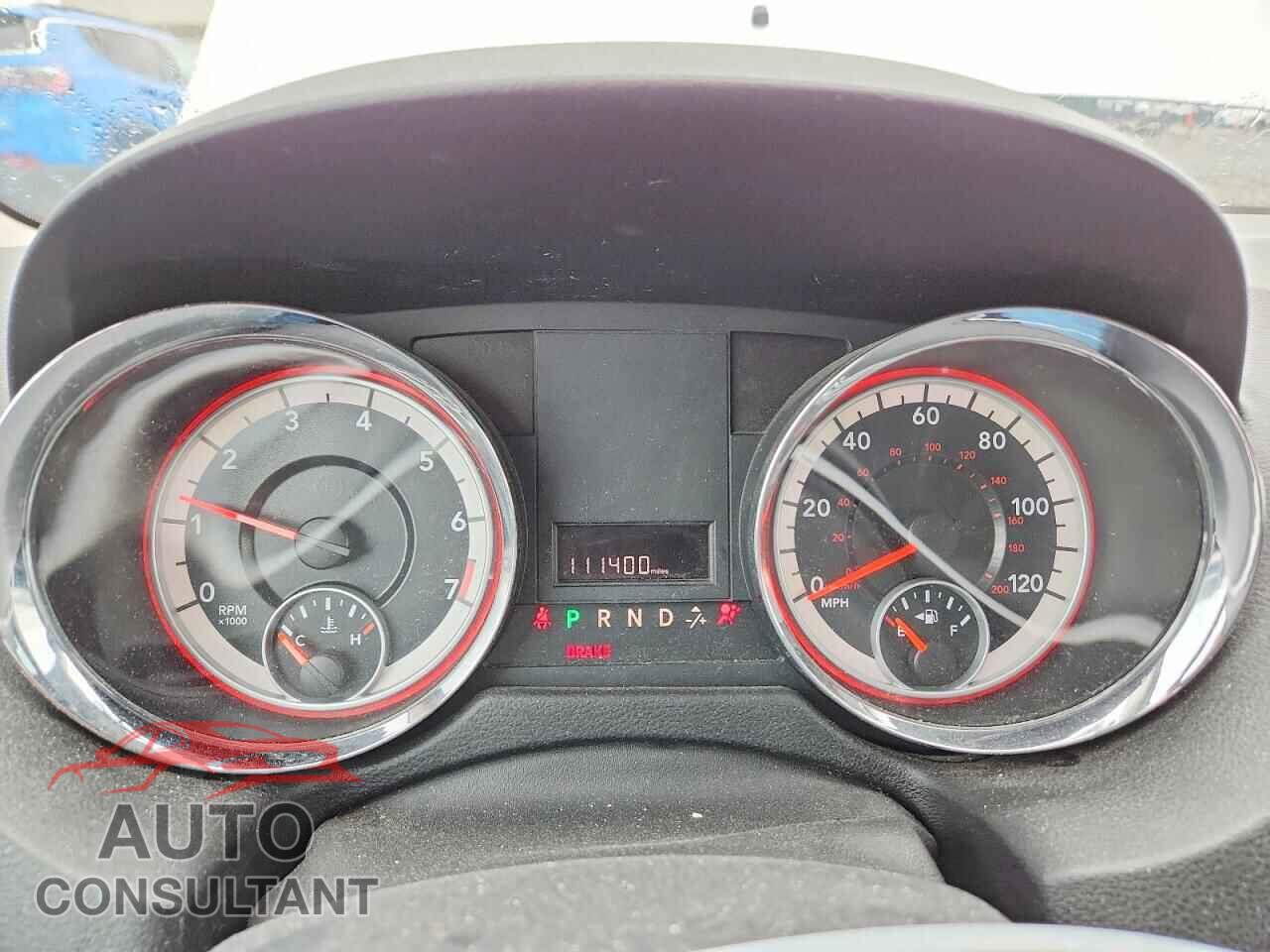 DODGE CARAVAN 2012 - 2C4RDGBG6CR235818