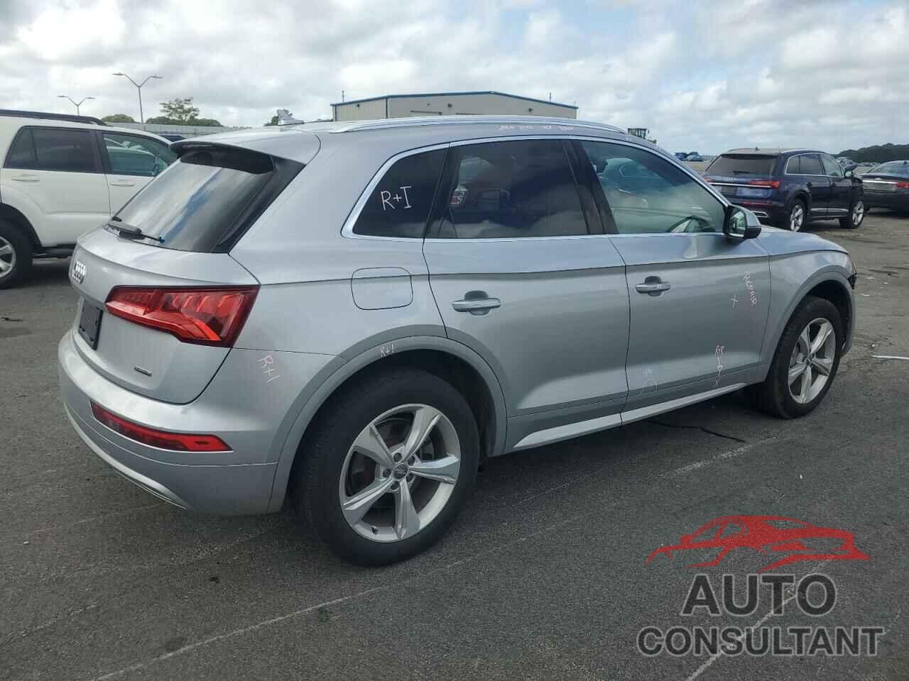 AUDI Q5 2020 - WA1BNAFYXL2051344