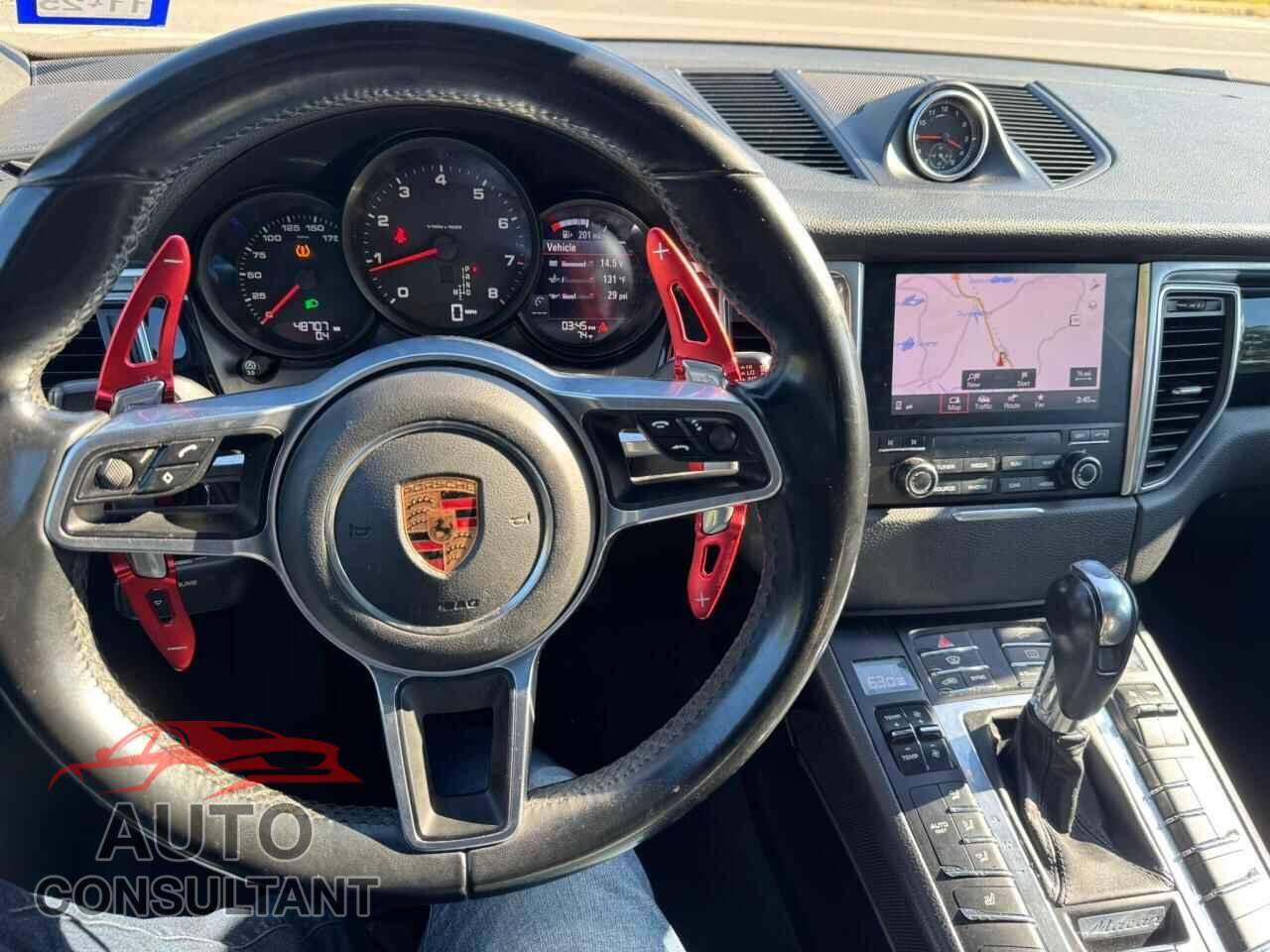 PORSCHE MACAN 2018 - WP1AA2A50JLB07197