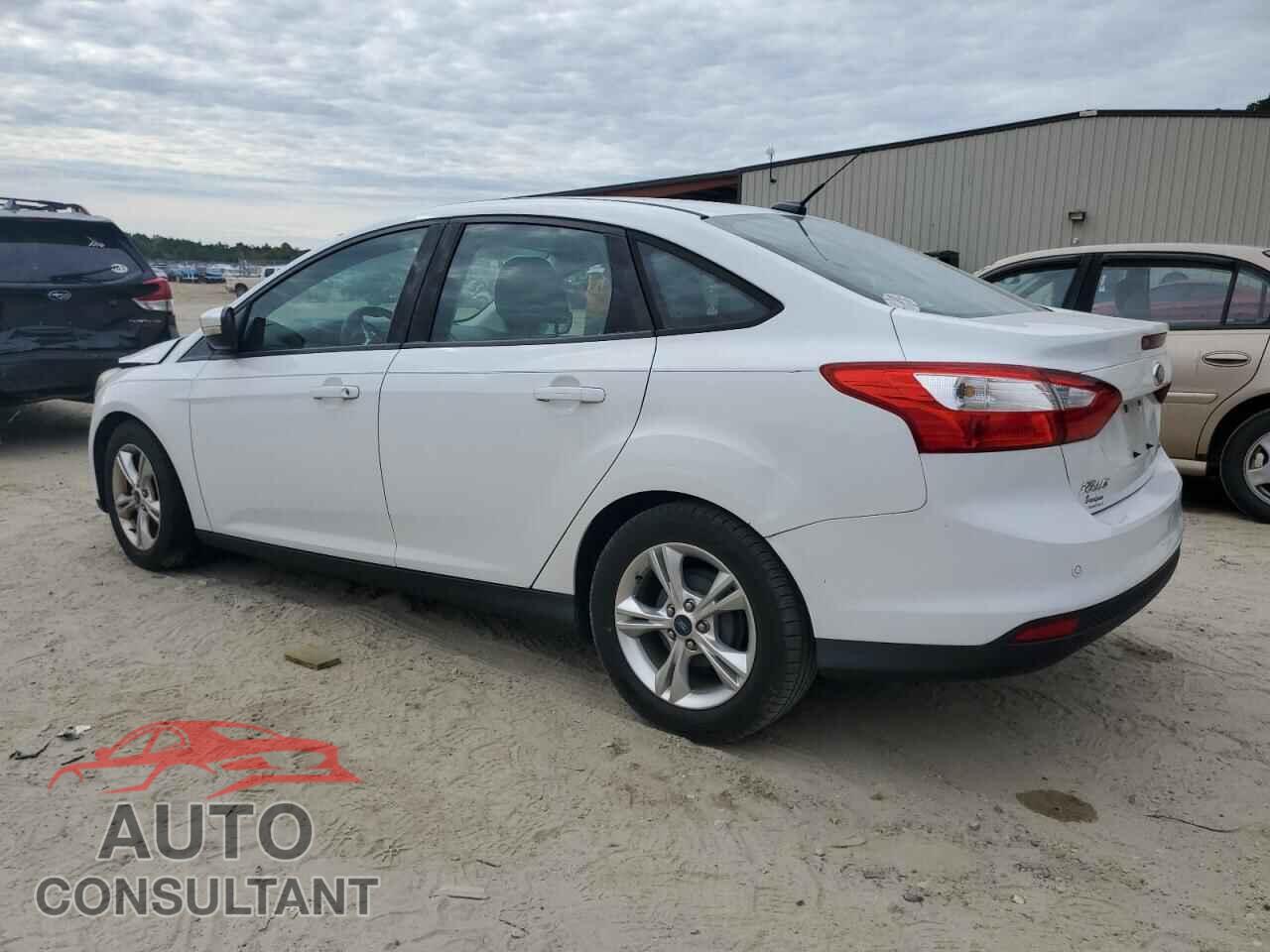 FORD FOCUS 2014 - 1FADP3F27EL262245