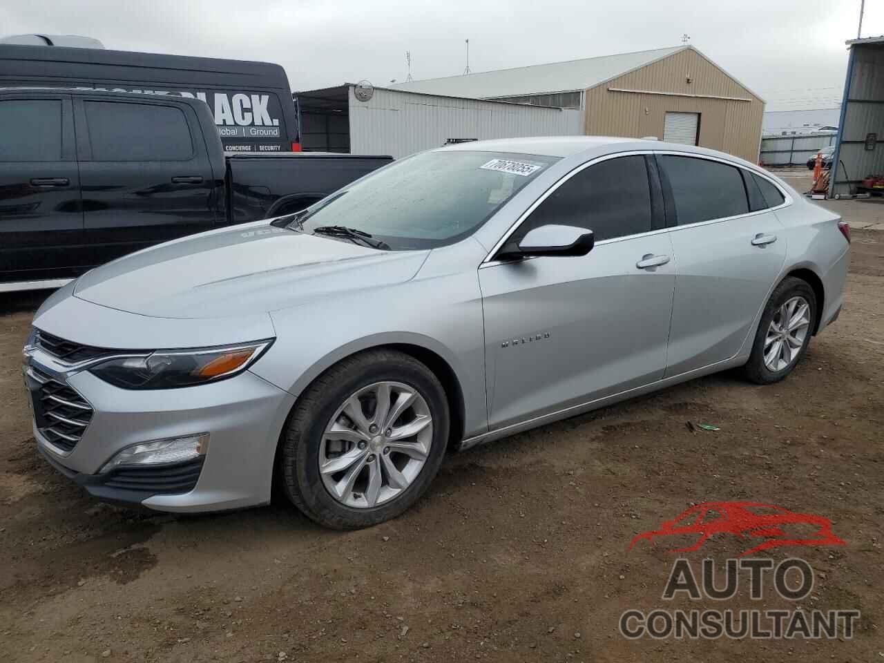 CHEVROLET MALIBU 2020 - 1G1ZD5ST1LF004214