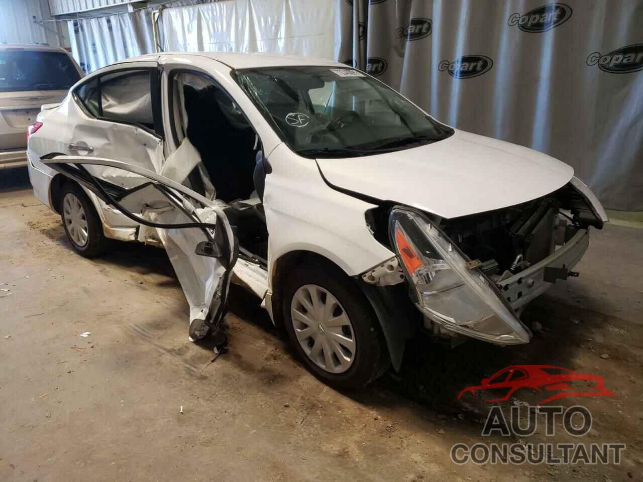 NISSAN VERSA 2018 - 3N1CN7AP3JL867158