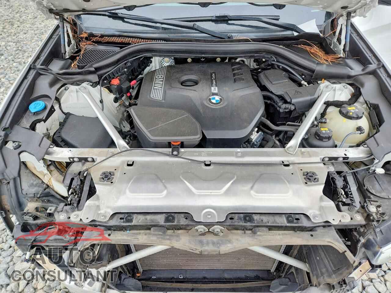 BMW X3 2018 - 5UXTR9C54JLD66687