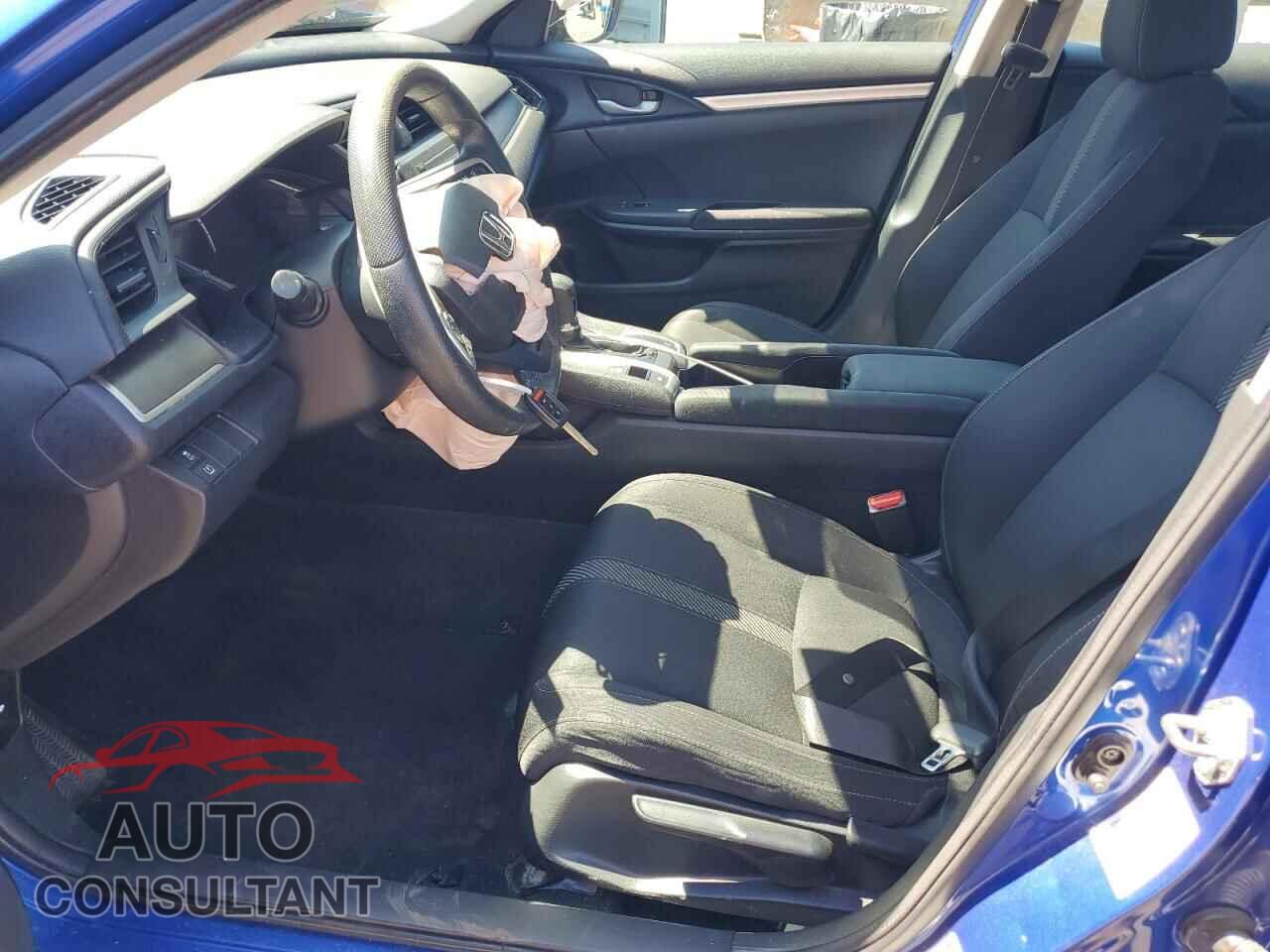 HONDA CIVIC 2017 - 2HGFC2F52HH557548