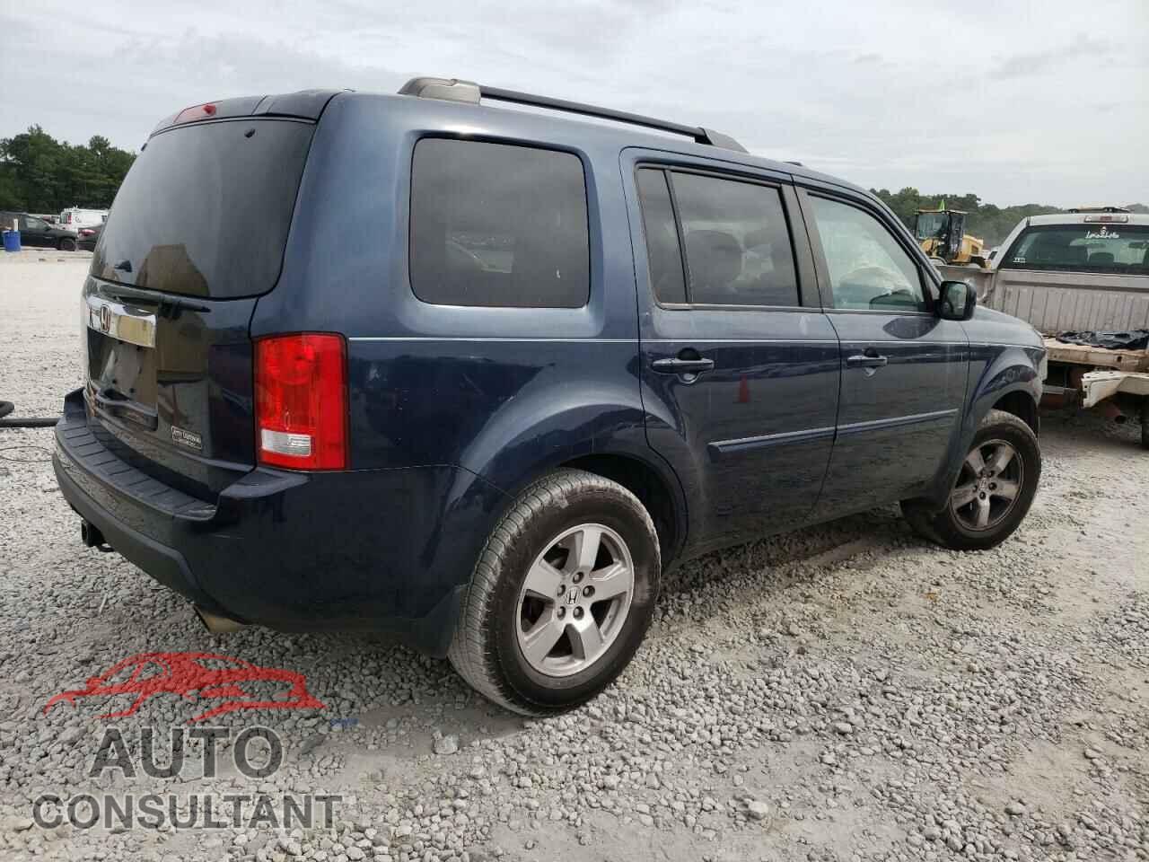 HONDA PILOT 2011 - 5FNYF3H65BB027176