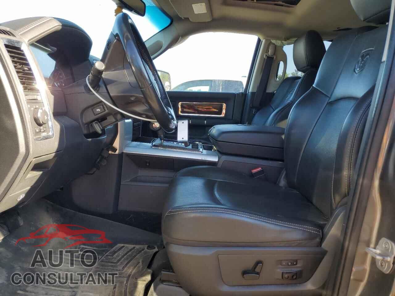 DODGE RAM 1500 2012 - 1C6RD7NT6CS109277