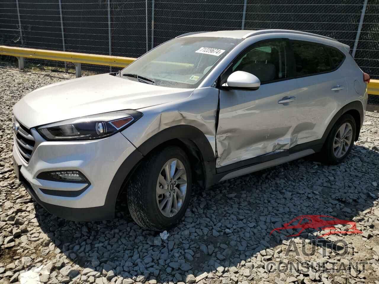 HYUNDAI TUCSON 2018 - KM8J3CA48JU696319